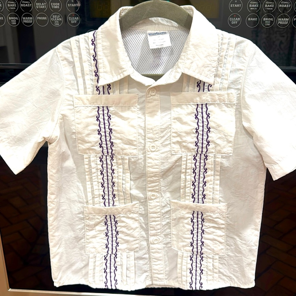 Blue Quail - Boys Guayabera- White & Purple Short Sleeve Shirt - Size: 4T